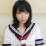 【個撮・顔出し】パンチラ撮影会に来た内気なＪＤが大胆ポーズでマニアを誘惑